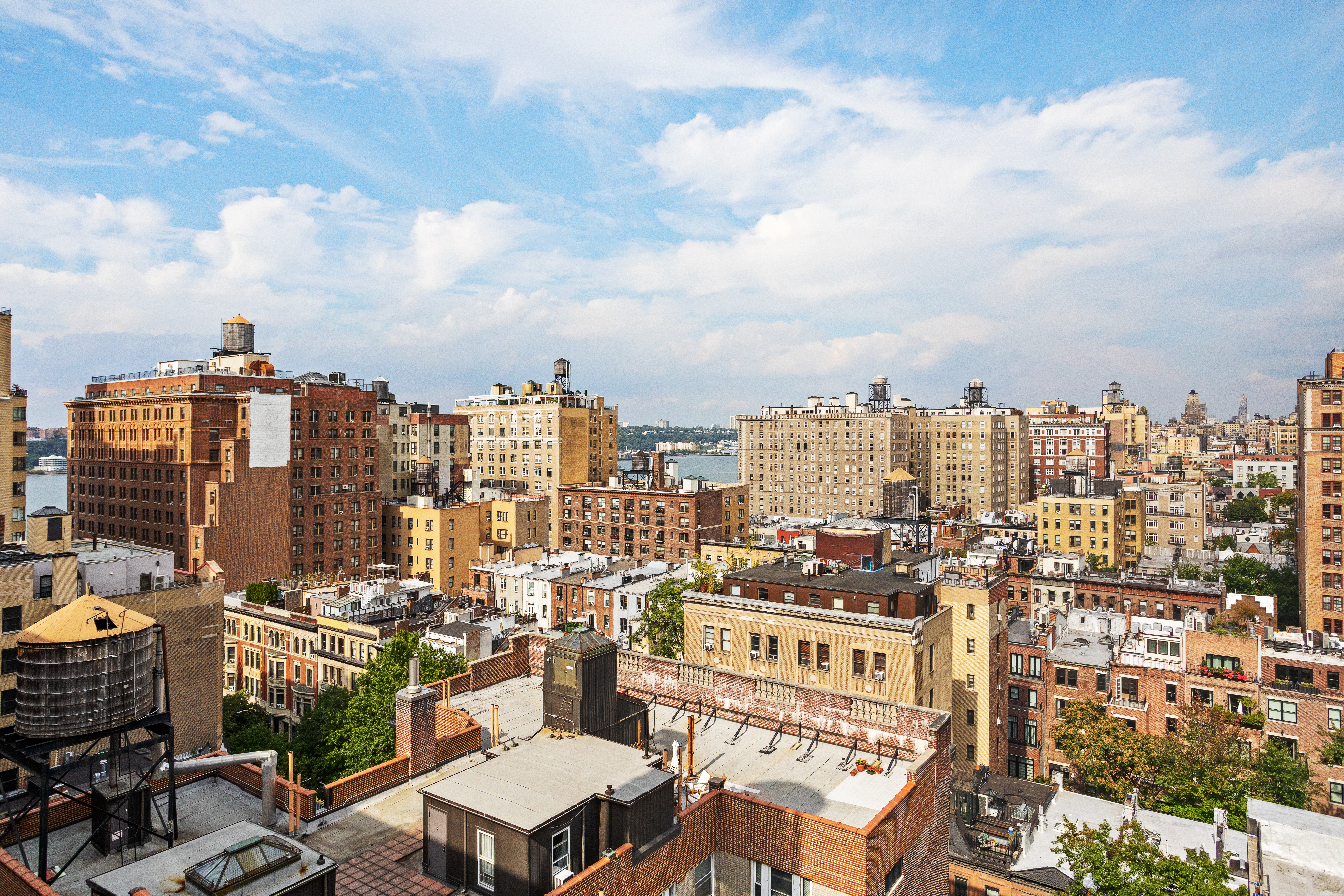 309 West 86th Street, Unit PH Manhattan, NY 10024 - Photo 17 of 19 a view of a city with tall buildings