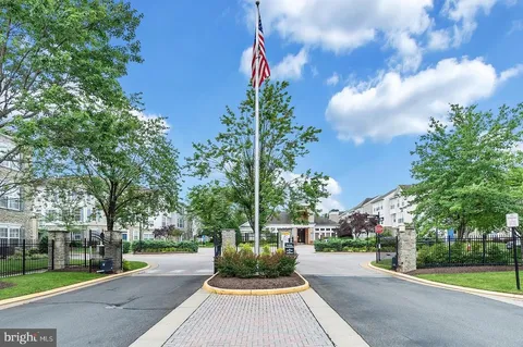 $485,000 | 21762 Dragons Green Square, Ashburn, VA 20147
