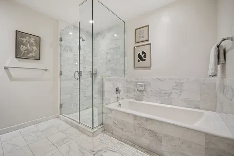 $2,250,000 | 580 Washington Street, Unit PH3, Boston, MA 02111