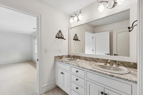 $2,695,000 | 909 North Penn Oak Road, Lower Gwynedd, PA 19002