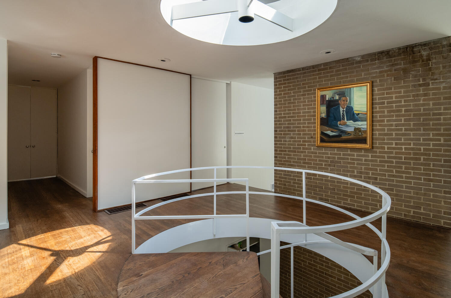 7101 Crail Drive Bethesda, MD 20817 - Photo 5 of 15 a bathroom with a tub and shower