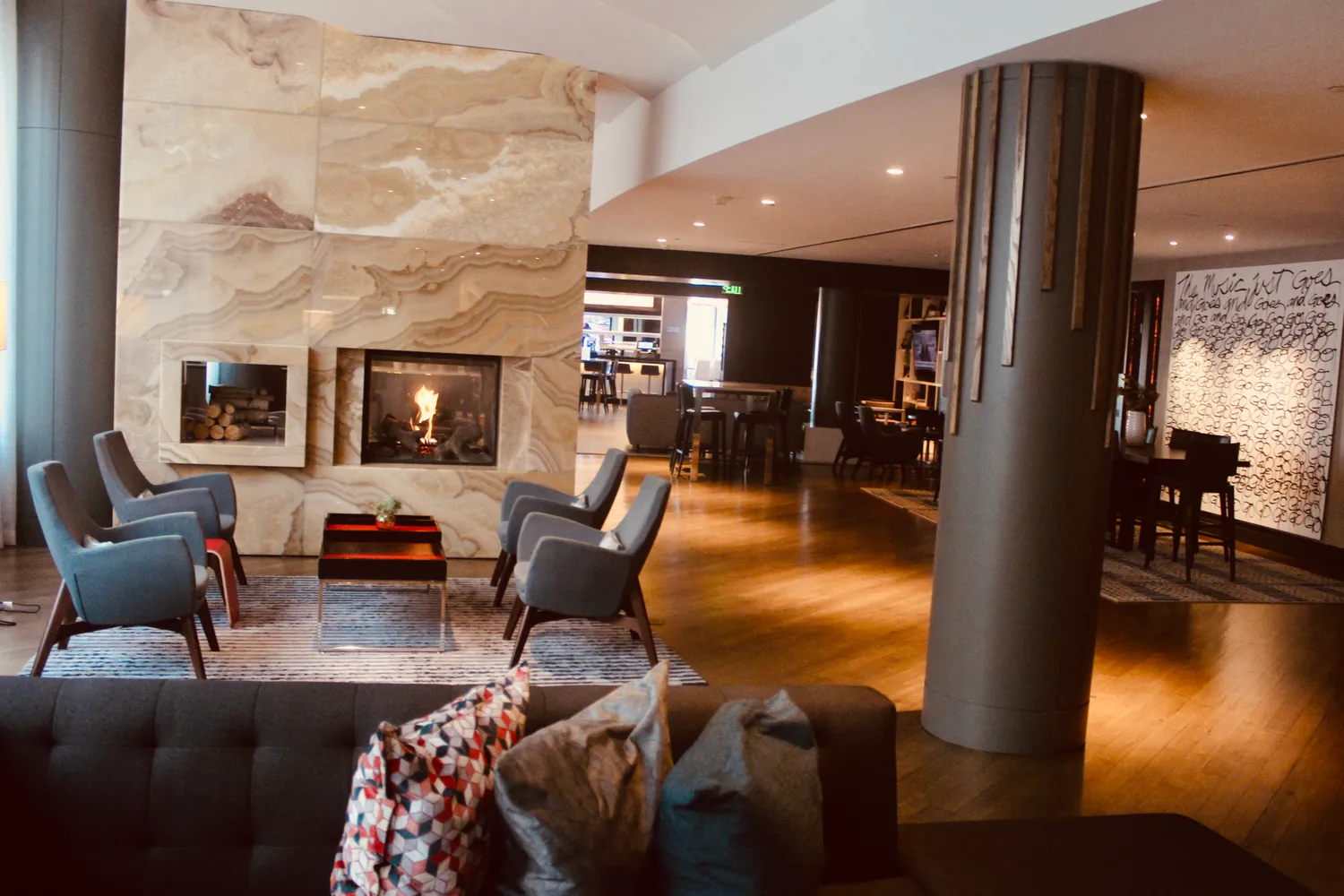 $975,000 | 1111 19th Street North, Unit 2705, Arlington, VA 22209