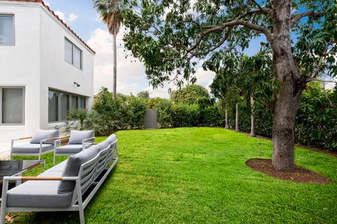 $3,999,900 | 2850 Sheridan Avenue, Miami Beach, FL 33140