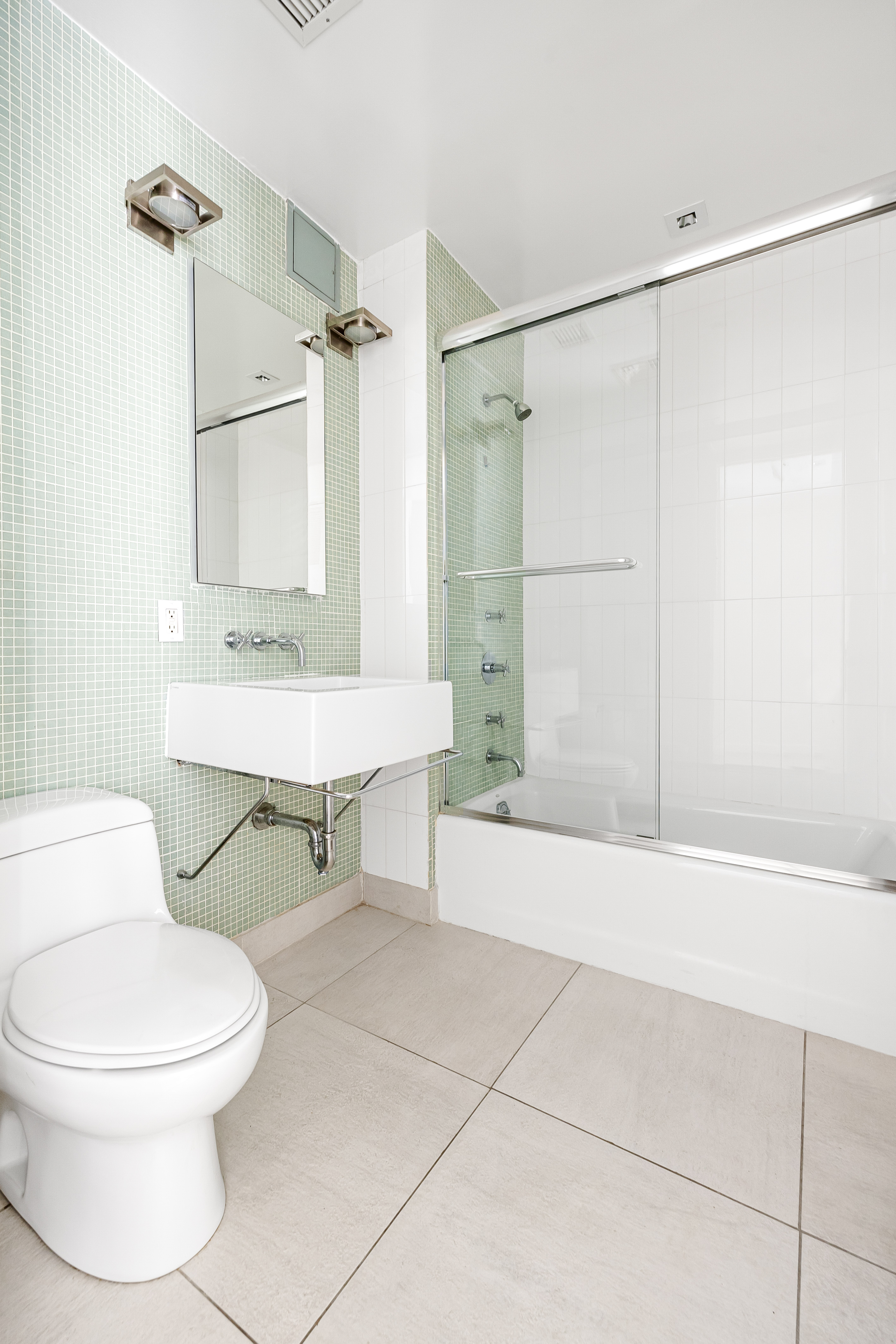 343 West 16th Street, Unit 2R Manhattan, NY 10011 - Photo 7 of 12