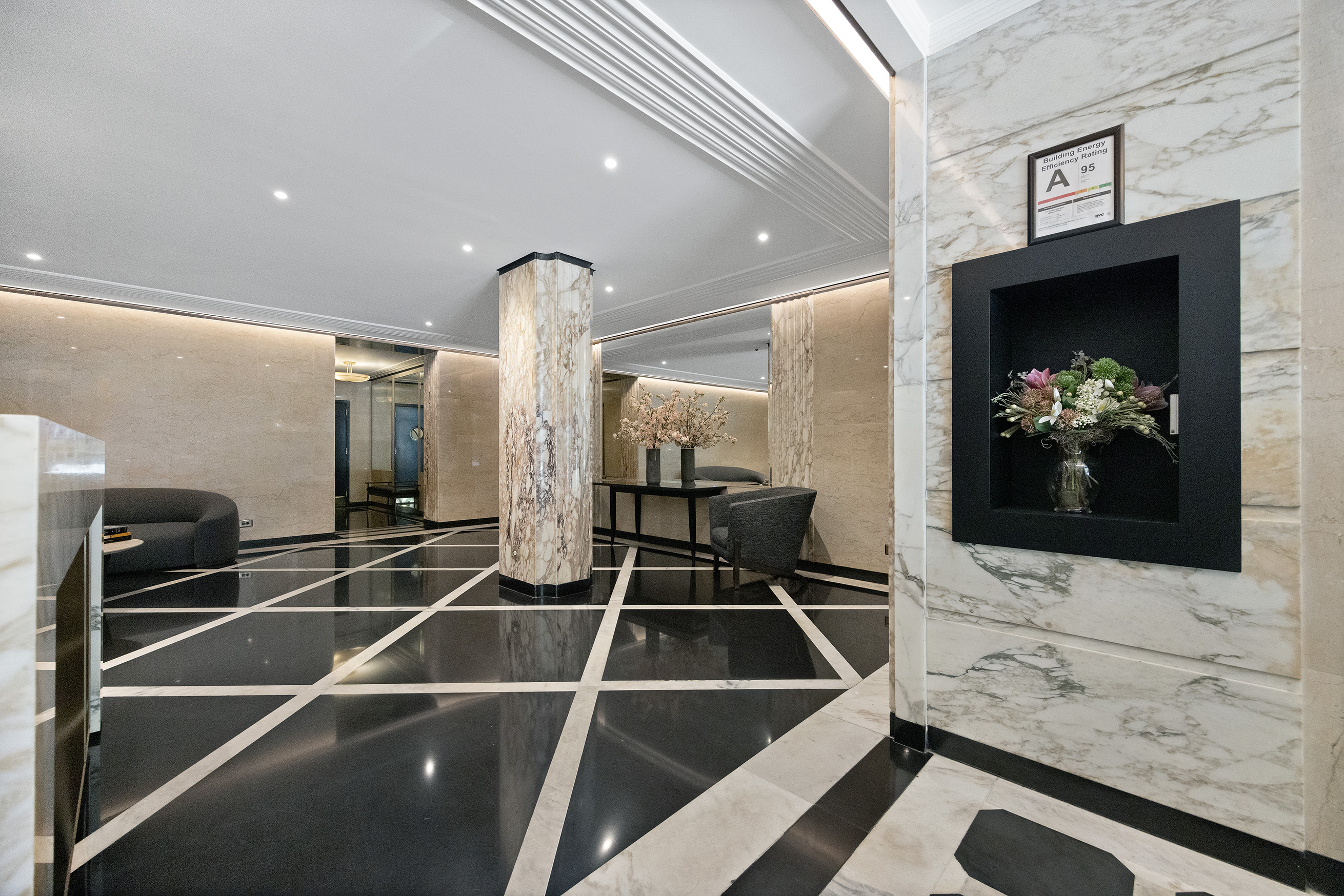 710 Park Avenue, Unit 6D Manhattan, NY 10021 - Photo 20 of 25 Gallery Image 20