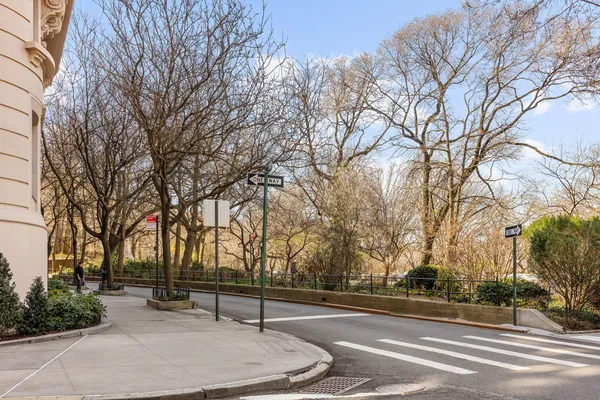 $4,500 | 314 West 94th Street, Unit 3D | Upper West Side