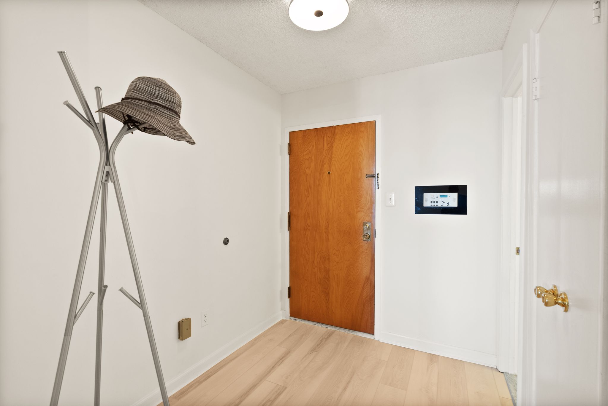 1101 South Arlington Ridge Road, Unit 608 Arlington, VA 22202 - Photo 7 of 45