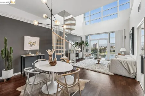 $798,000 | 1 Lakeside Drive, Unit 911, Oakland, CA 94612