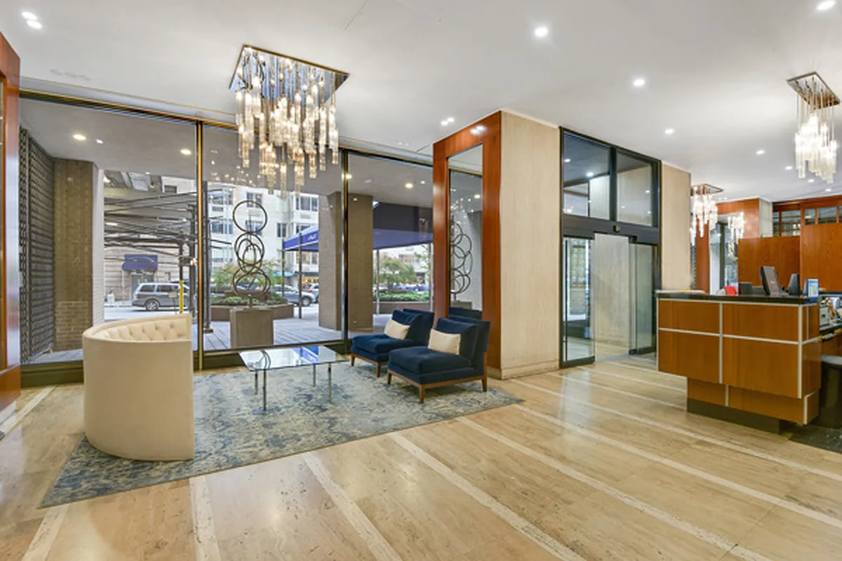 58 West 58th Street, Unit 25E Manhattan, NY 10019 - Photo 13 of 16