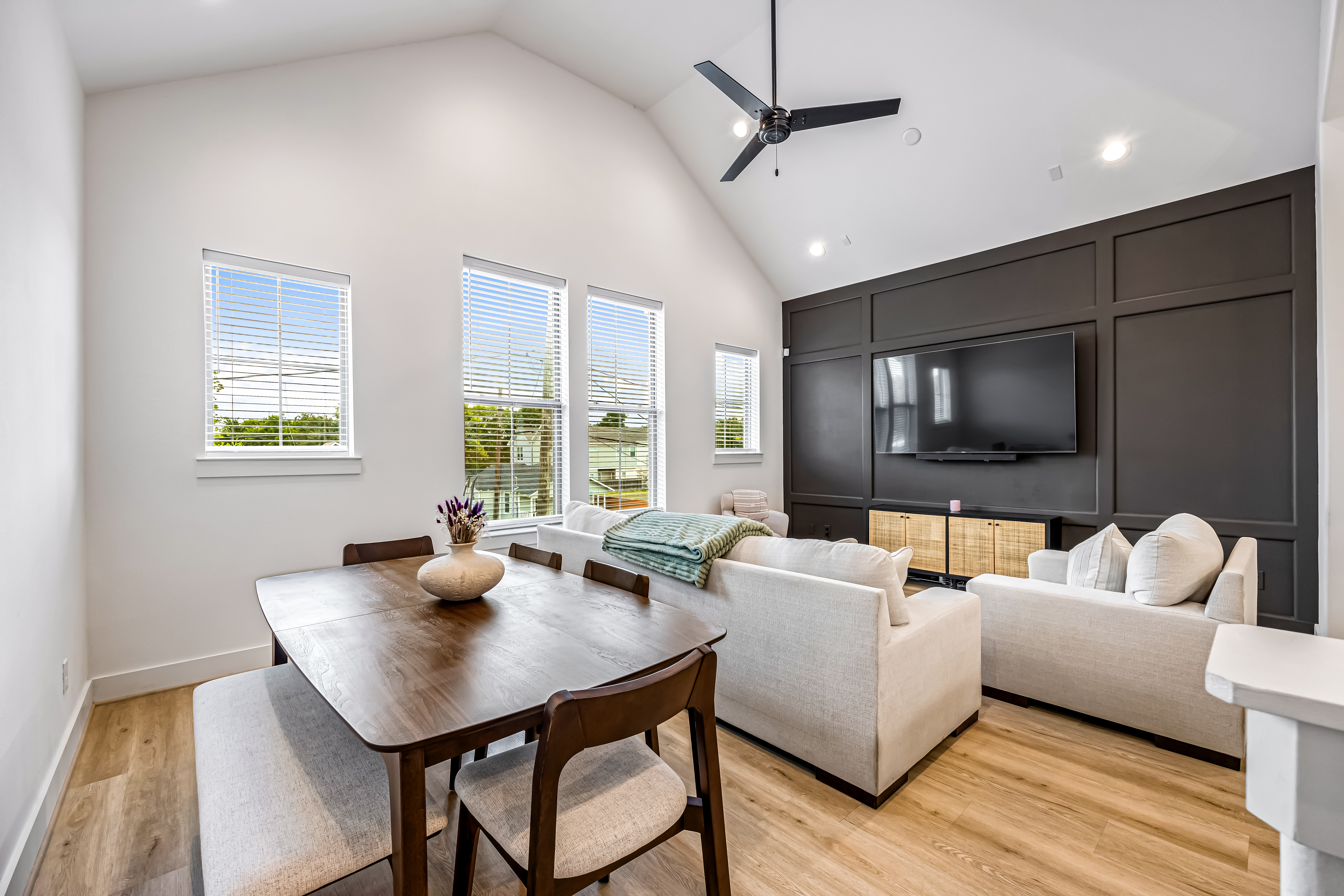 1508 Ryon Street, Unit B Houston, TX 77009 - Photo 13 of 31
