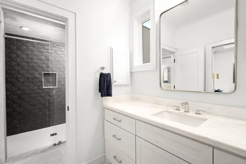 $2,300,000 | 3758 Drummond Street, Houston, TX 77025