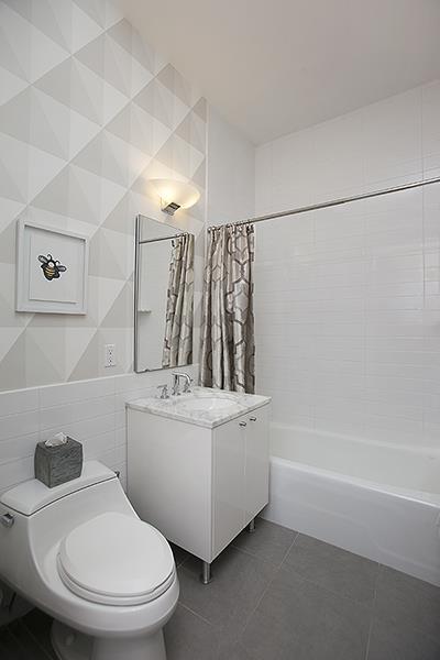 46-30 Center Boulevard, Unit 103 Queens, NY 11109 - Photo 10 of 18