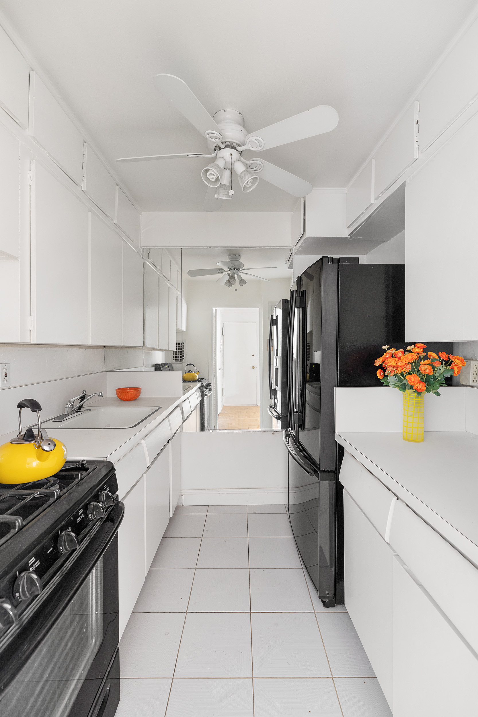 1036 Park Avenue, Unit 7B Manhattan, NY 10028 - Photo 4 of 8