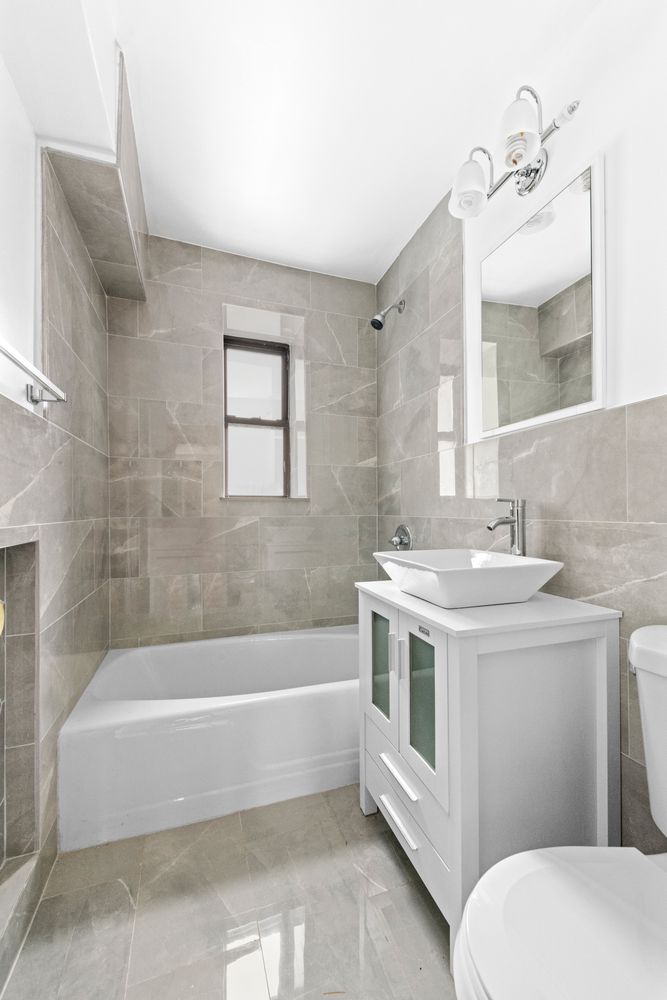 $173,000 | 665 Thwaites Place, Unit 1K | Bronxwood