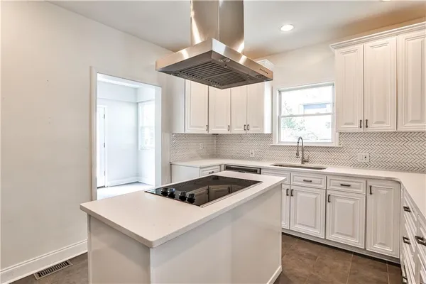 $4,250 | 220 Mayson Avenue Northeast, Atlanta, GA 30307