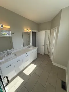 $579,900 | 239 White Bridge Pike, Unit 18, Nashville, TN 37209