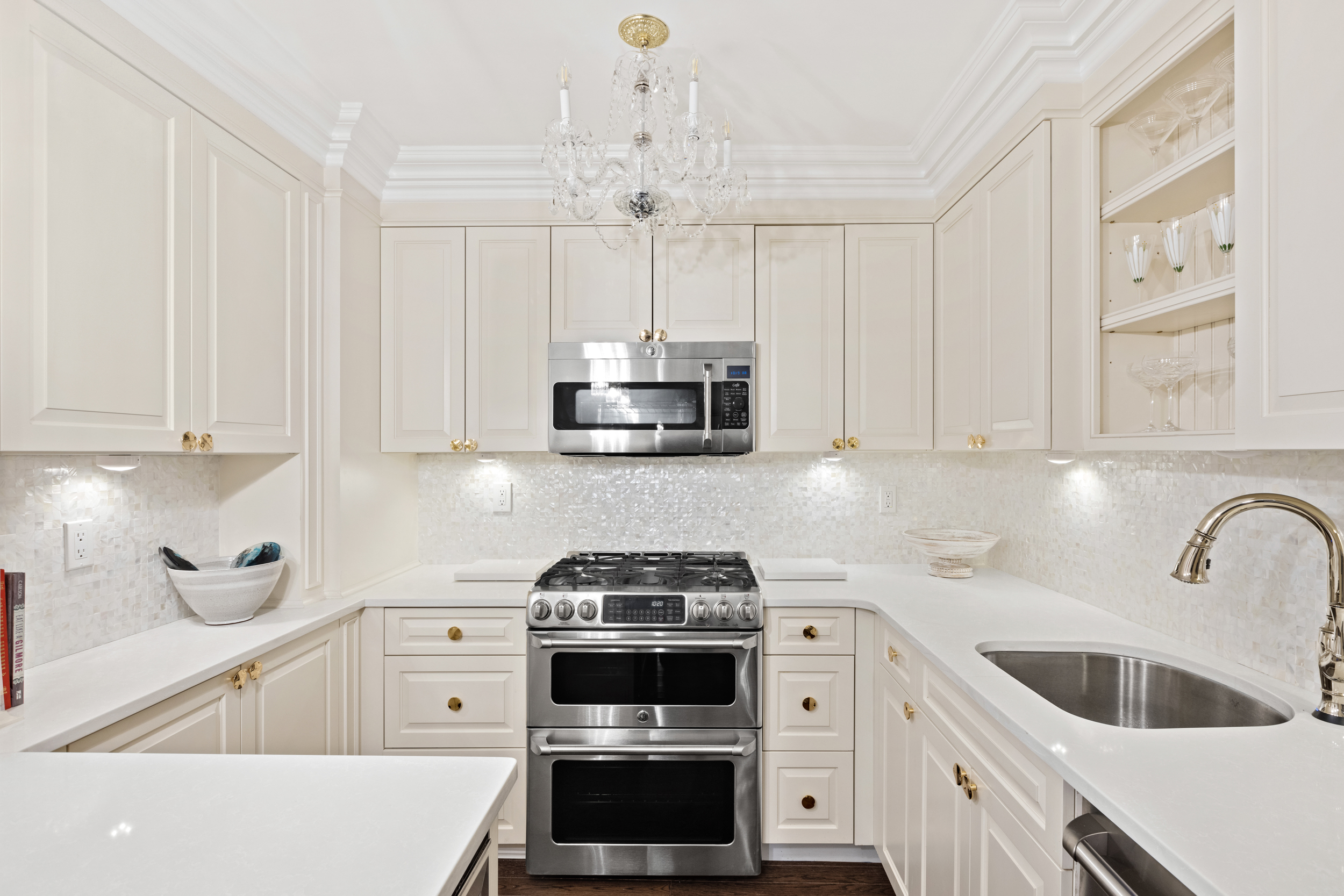 1160 3rd Avenue, Unit 3E Manhattan, NY 10065 - Photo 2 of 9