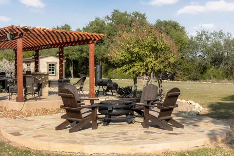 $1,285,000 | 309 Hacienda Place, Dripping Springs, TX 78620