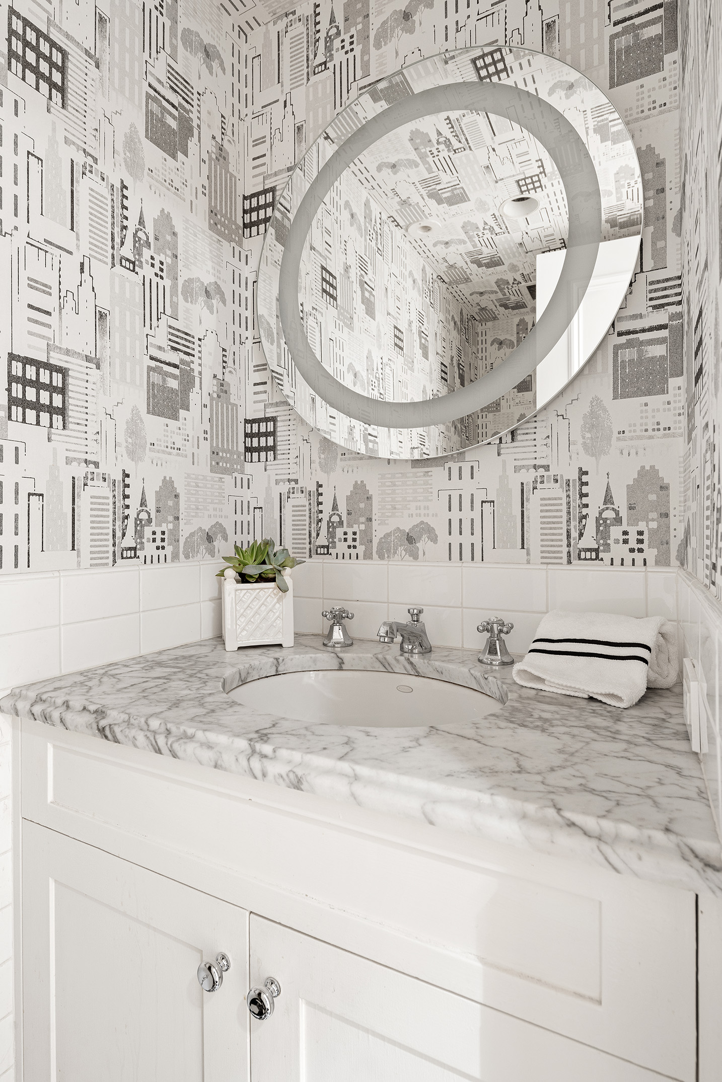 145 East 63rd Street Manhattan, NY 10065 - Photo 19 of 26