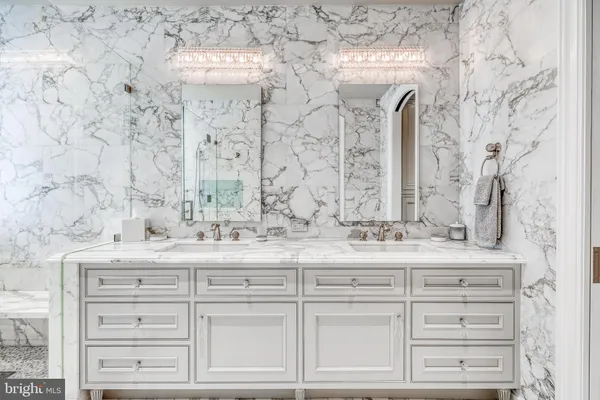 $4,900,000 | 1828 Delancey Place, Philadelphia, PA 19103