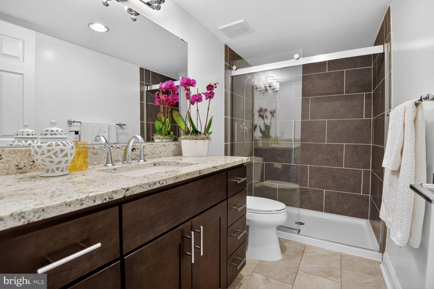 6101 Edsall Road, Unit 1606 Alexandria, VA 22304 - Photo 19 of 31 Gallery Image 19