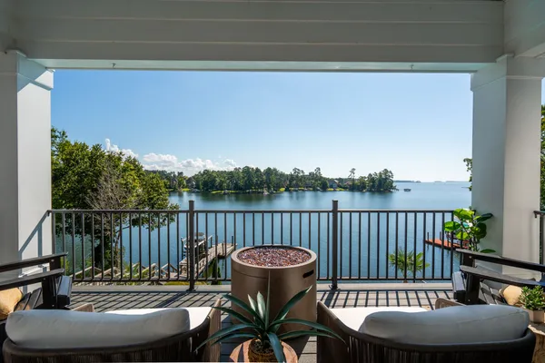 a view of a lake with houses
