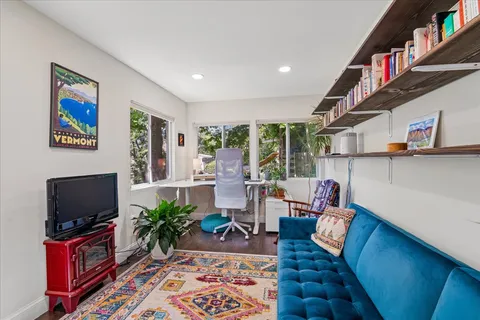 $565,000 | 905 Robin Road, Silver Spring, MD 20901