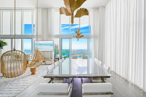 $6,750,000 | 1040 Biscayne Boulevard, Unit 4602, Miami, FL 33132