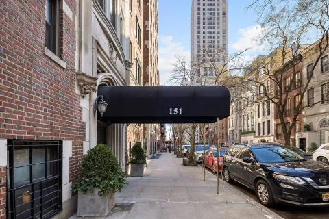 $1,300,000 | 151 East 83rd Street, Unit 5E | Upper East Side