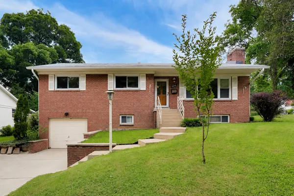 Contact Agent | 9210 Worth Avenue, Silver Spring, MD 20901