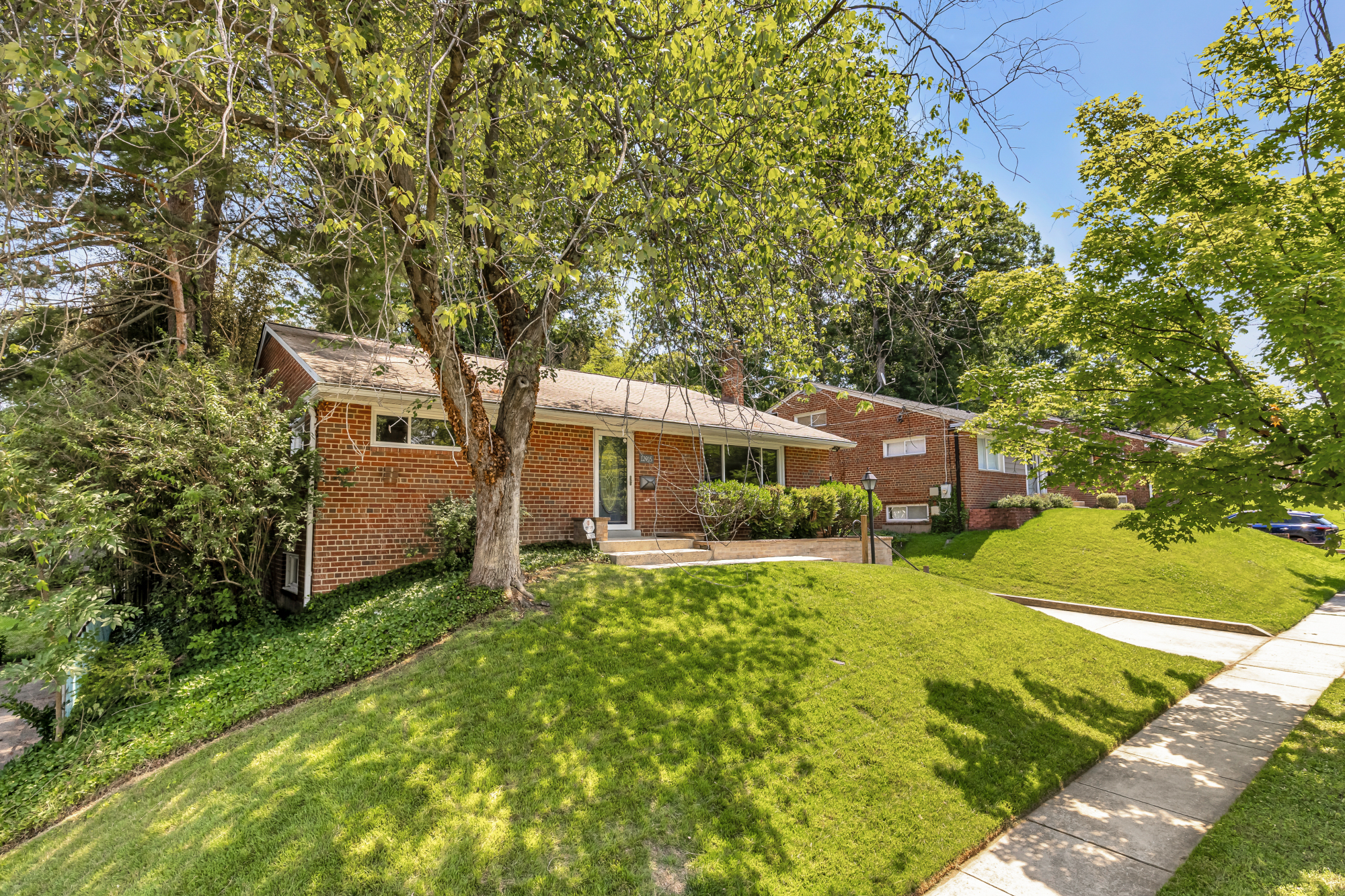 12915 Moray Road Silver Spring, MD 20906 - Photo 4 of 40