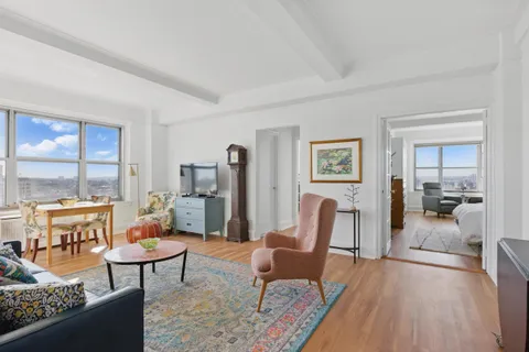 $1,400,000 | 1 Plaza Street West, Unit 12C | Park Slope