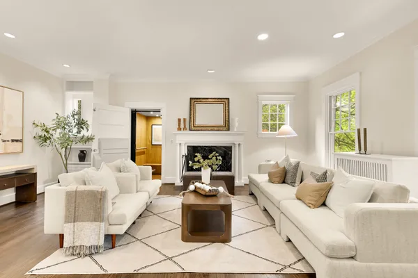 Contact Agent | 3804 Jenifer Street Northwest, Washington, DC 20015