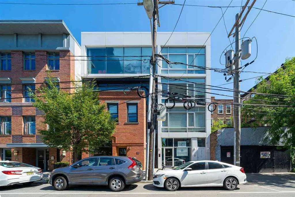 $1,400 | 258 Newark Street, Unit 203, Hoboken, NJ 07030