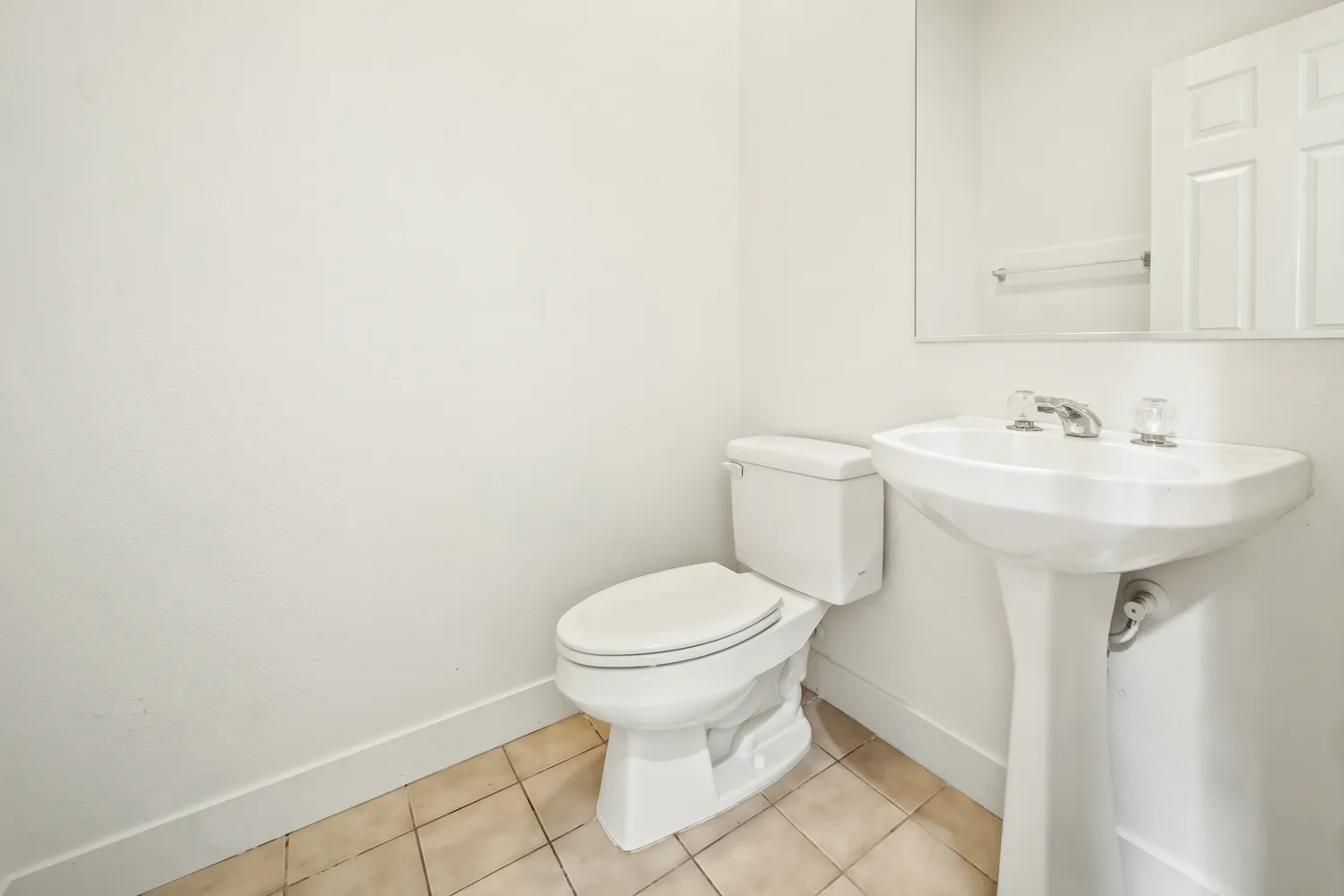 $675,000 | 17824 Elm Court, Carson, CA 90746