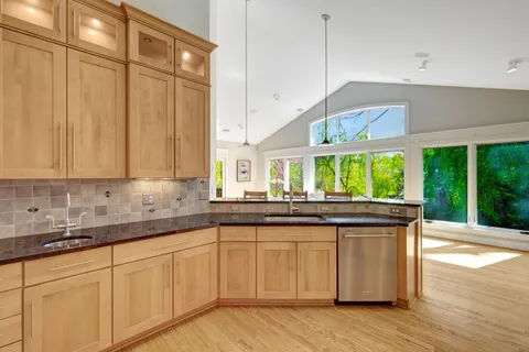 $1,875,000 | 1432 Waggaman Circle, McLean, VA 22101
