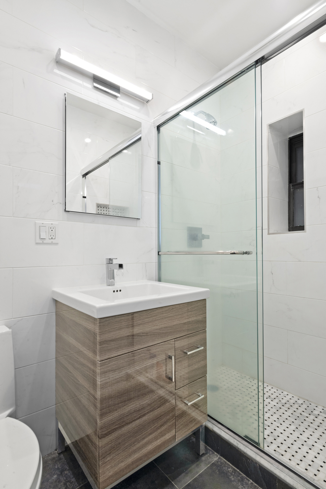 223 East 3rd Street, Unit 2 Manhattan, NY 10009 - Photo 5 of 6