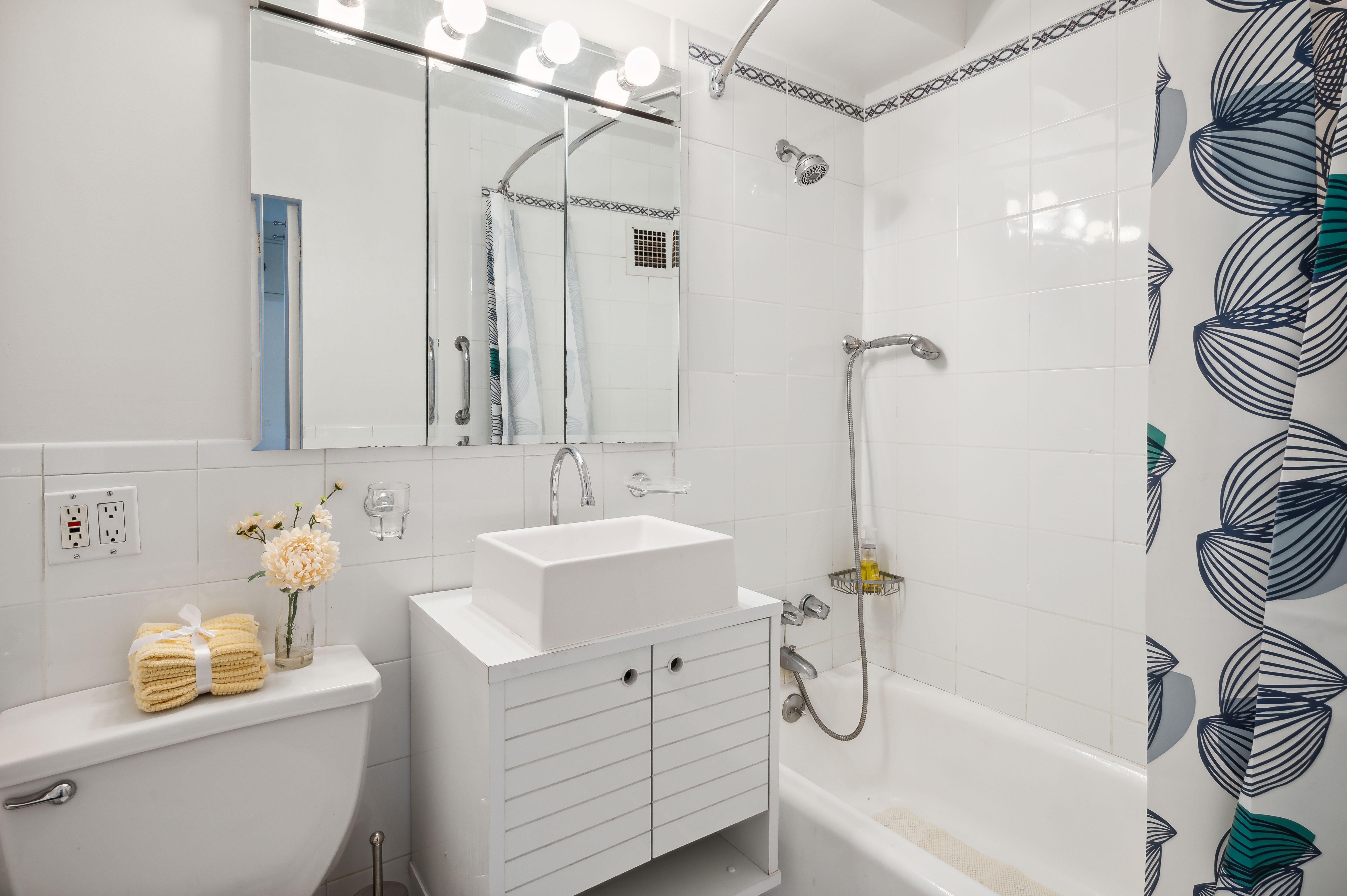 549 West 123rd Street, Unit 20G Manhattan, NY 10027 - Photo 9 of 18