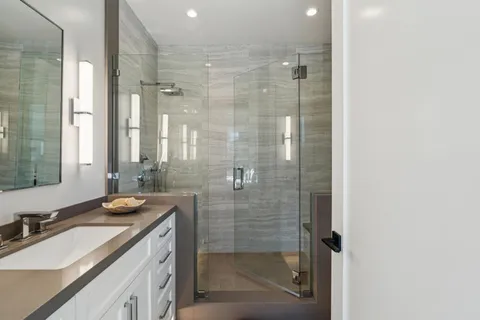 $4,590,000 | 519 Reed Court, Healdsburg, CA 95448