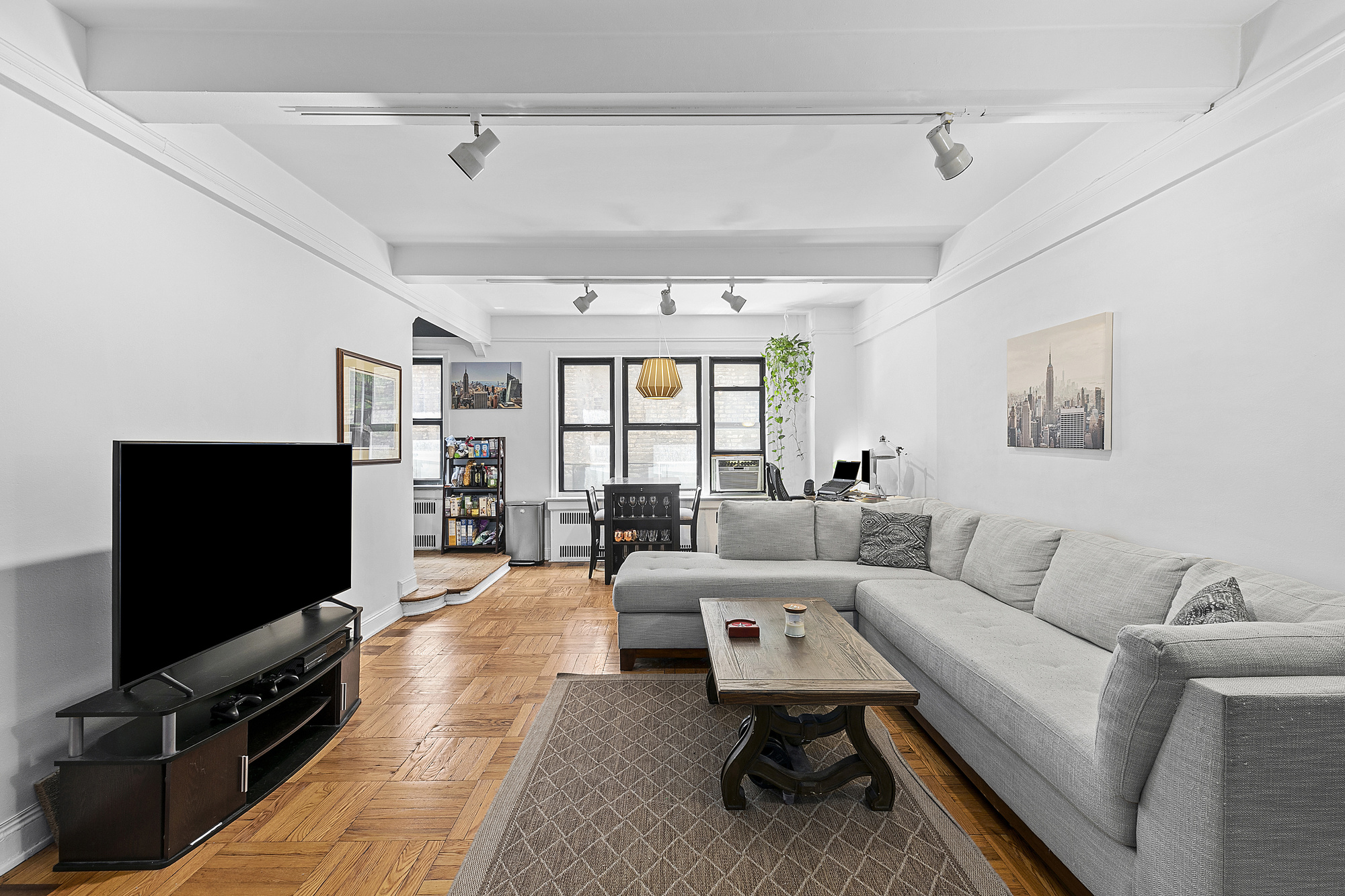 123 East 37th Street, Unit 6A Manhattan, NY 10016 - Photo 1 of 8
