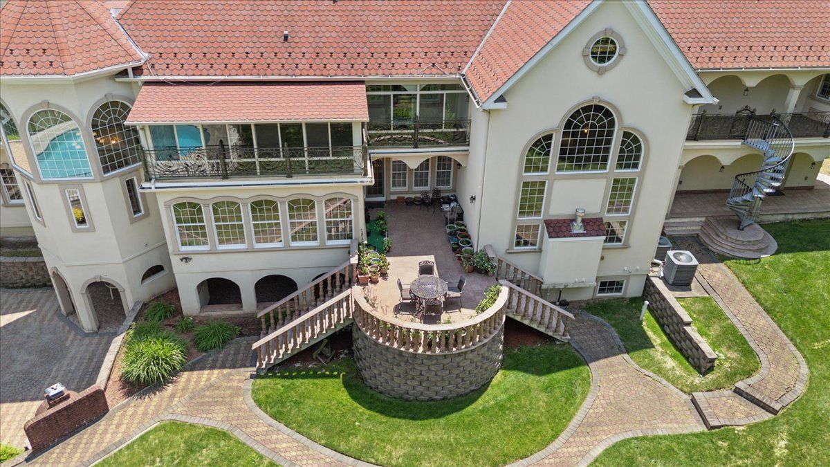 $3,945,000 | 115 Skyline Drive, Watchung, NJ 07069
