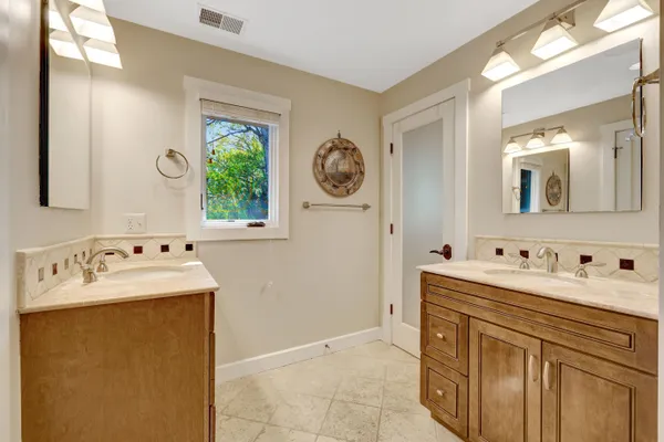 $1,875,000 | 1432 Waggaman Circle, McLean, VA 22101