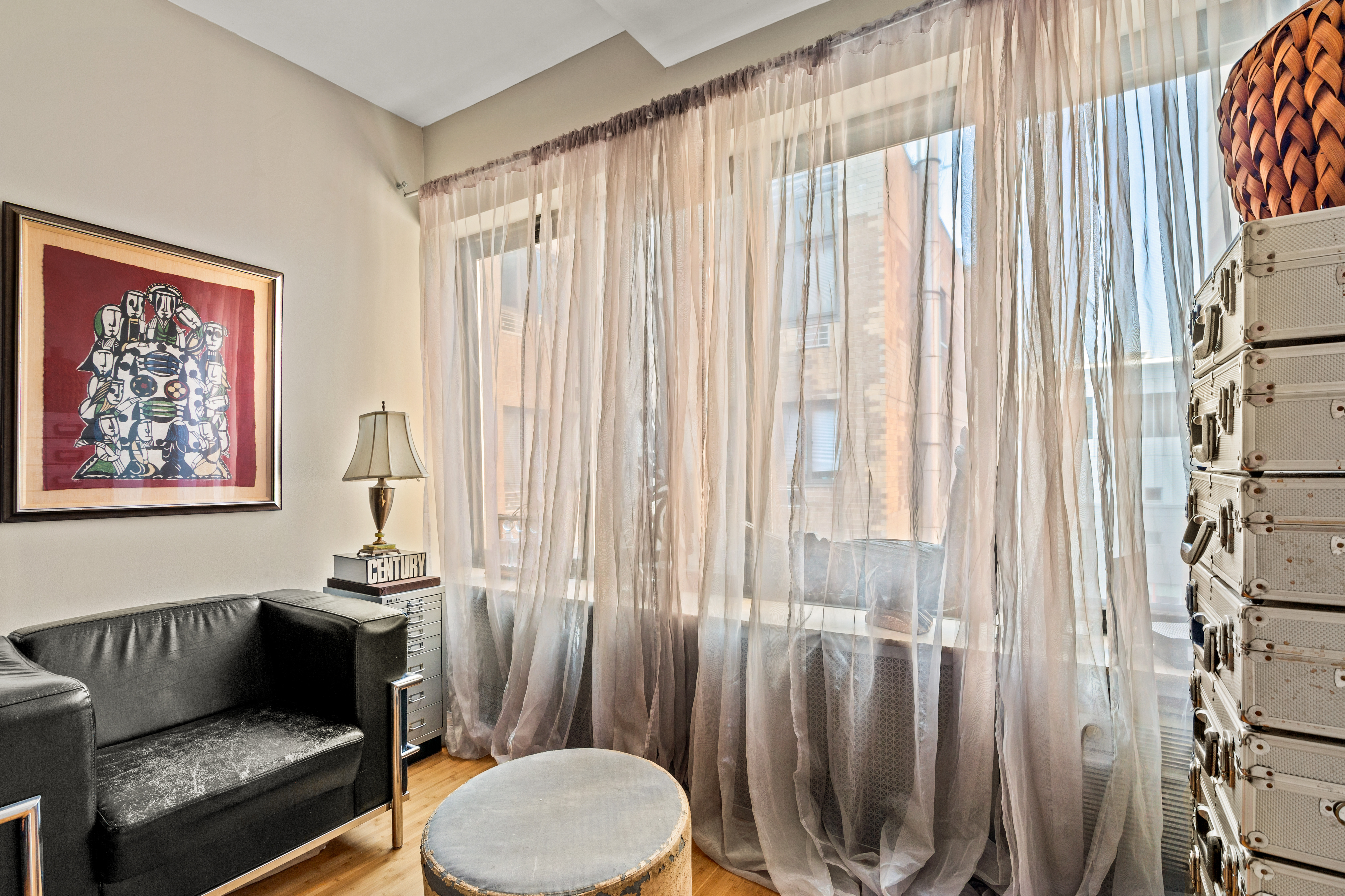 529 West 42nd Street, Unit 7B Manhattan, NY 10036 - Photo 14 of 18 a bathroom with a sink toilet and shower