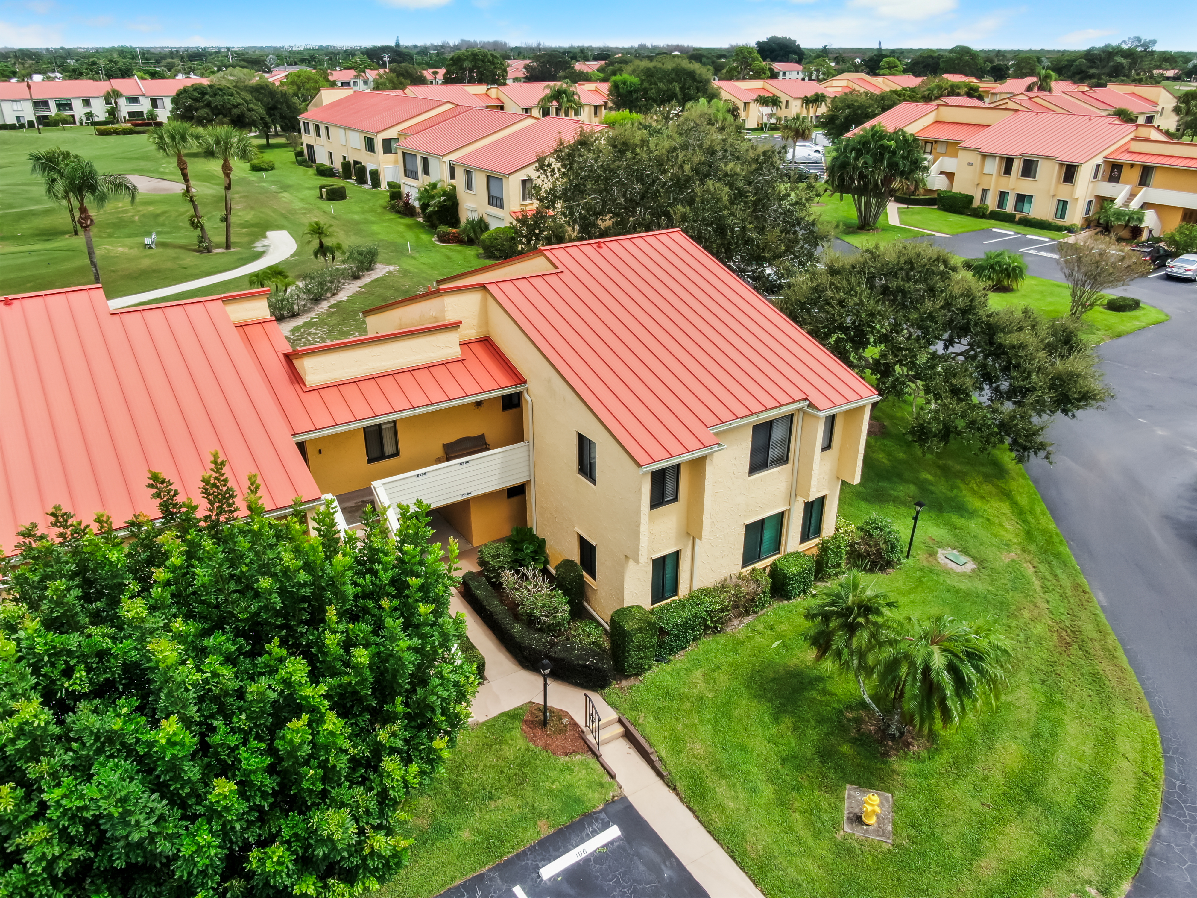 5363 Southeast Miles Grant Road, Unit 106 Stuart, FL 34997 - Photo 20 of 28