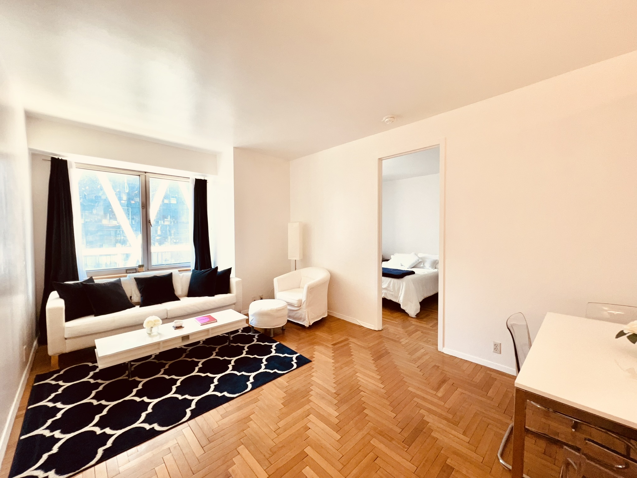 301 West 57th Street, Unit 15F Manhattan, NY 10019 - Photo 1 of 12