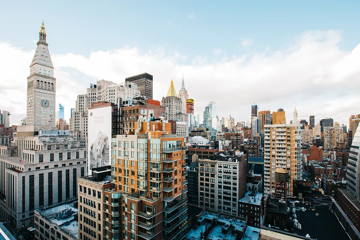 121 East 22nd Street, Unit N205 Manhattan, NY 10010 - Photo 10 of 17 a view of a city with buildings