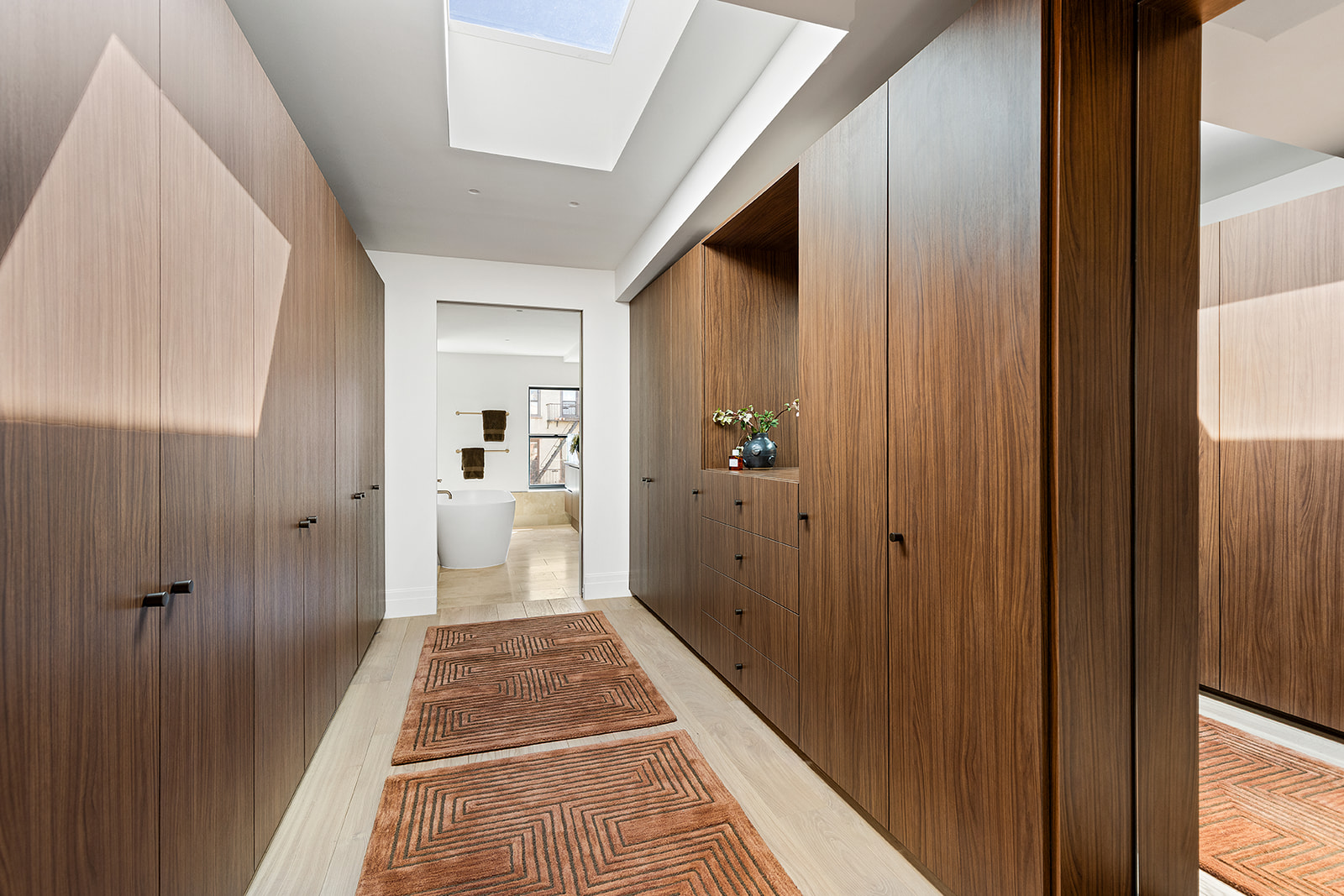 59 Cheever Place Brooklyn, NY 11231 - Photo 16 of 25 a view of a hallway