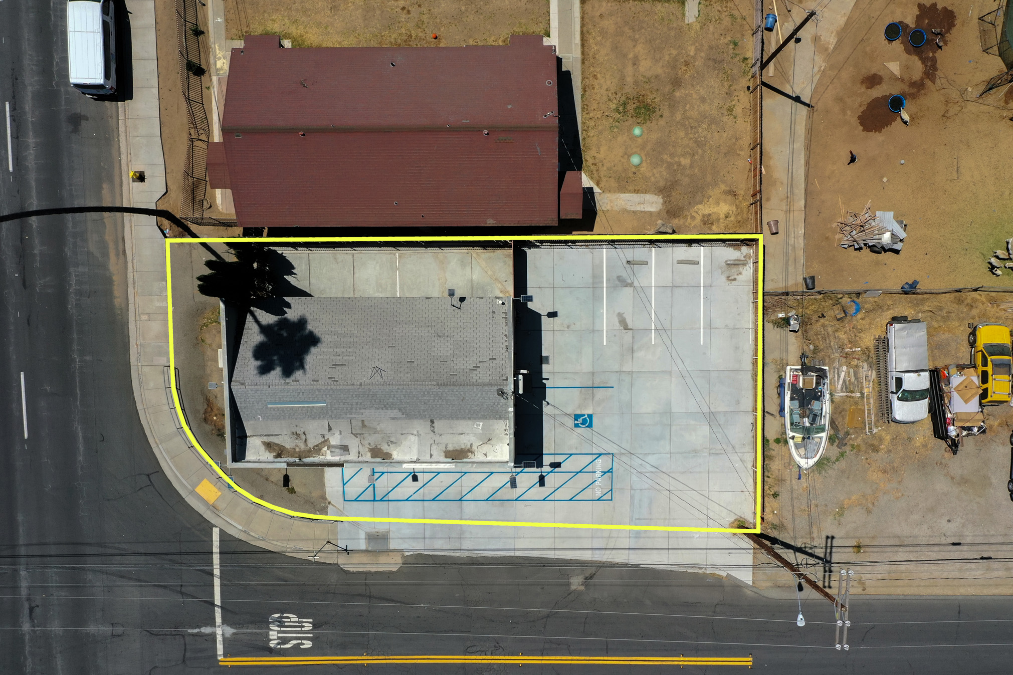 451 Iowa Avenue Riverside, CA 92507 - Photo 4 of 6