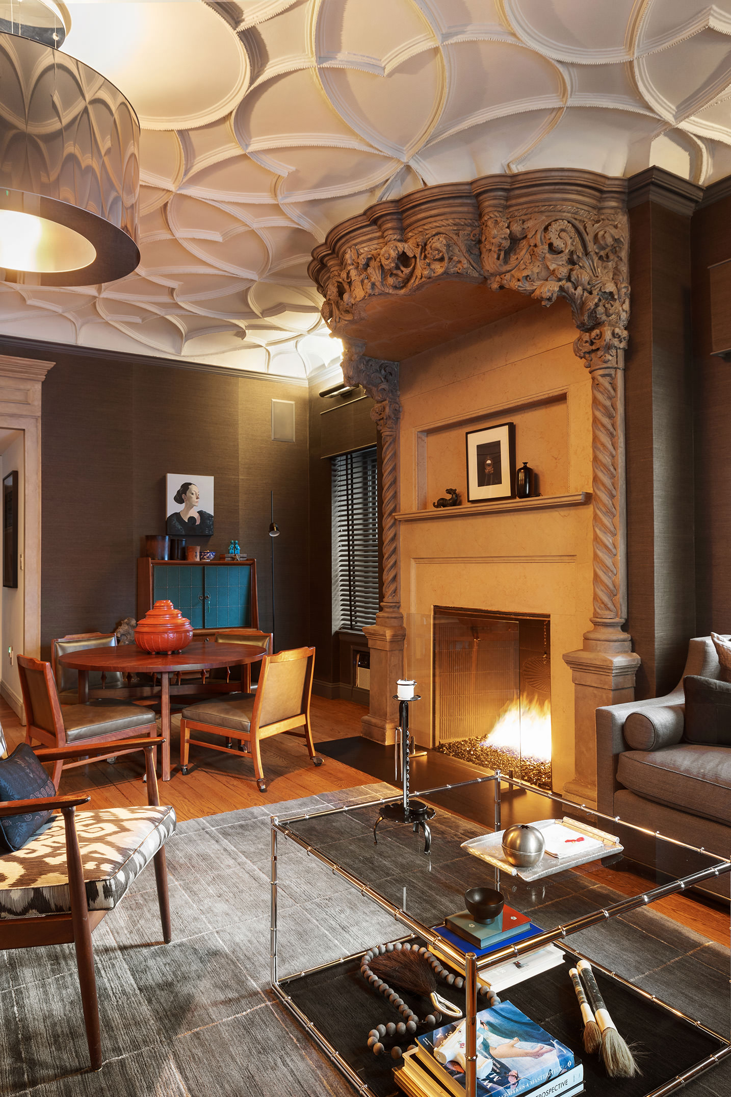 23 Park Avenue, Unit 1A Manhattan, NY 10016 - Photo 3 of 18 a living room with furniture and a fireplace