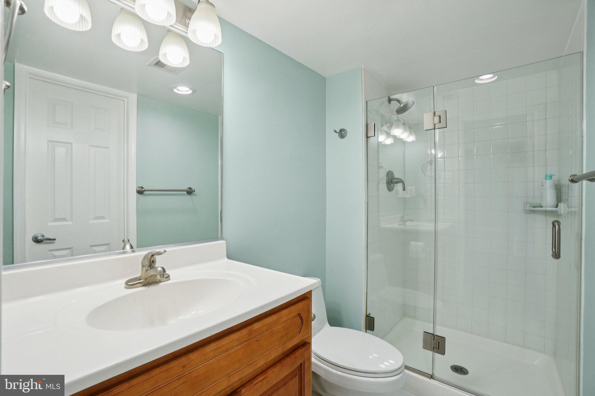 1515 South Arlington Ridge Road, Unit 603 Arlington, VA 22202 - Photo 20 of 39 Gallery Image 20